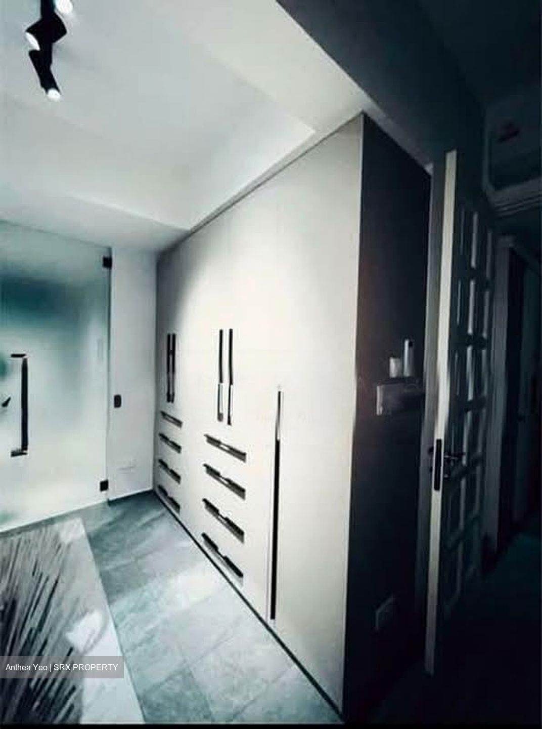 Pebble Bay (D15), Condominium #572204331